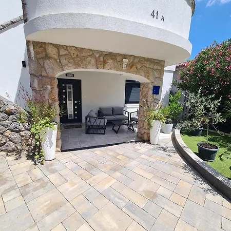 Apartament Rajna Čižići