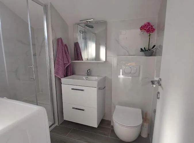 Rajna Apartman *