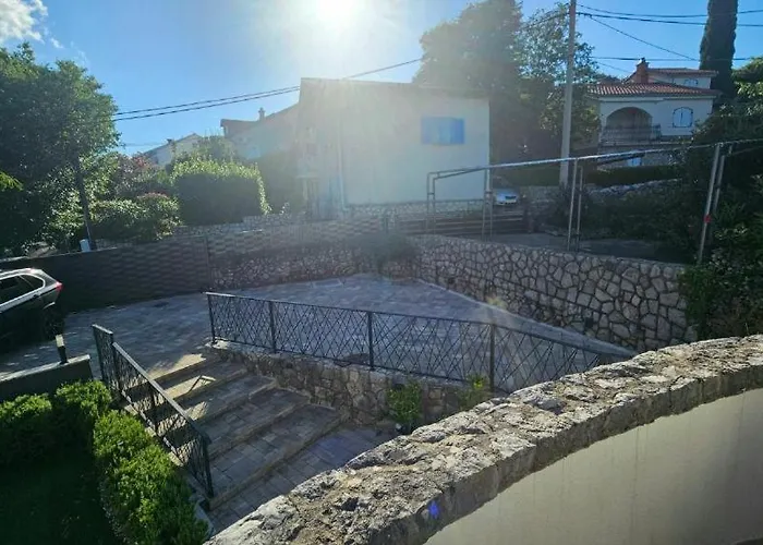 Rajna Apartman Čižići