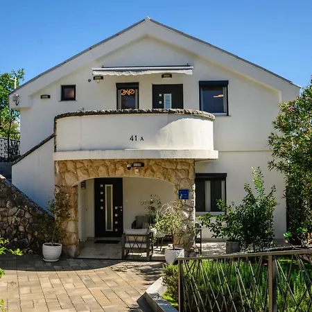 Apartman Rajna *