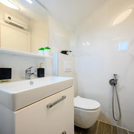 Rajna Apartman