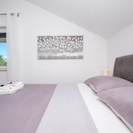 Apartman Rajna *