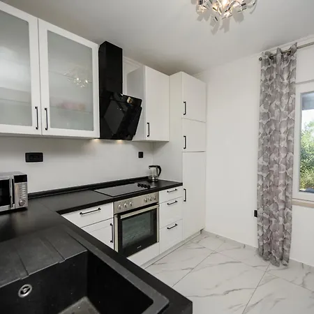 Apartman Rajna