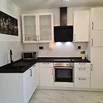 Rajna Apartmán