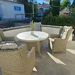 Rajna Apartmán *