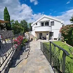 Rajna Apartmán *